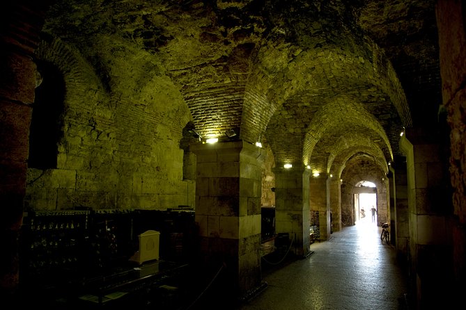 Diocletian Palace & Split Walking Tour - The Guide Makes the Difference