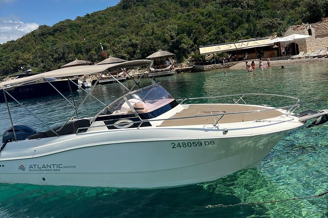 Discover Elaphite Islands and Hidden Caves in Dubrovnik - What the private boat setup adds