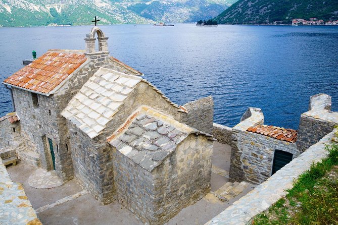 Discover Korcula from Dubrovnik - Guides, vehicles, and the feel of the group