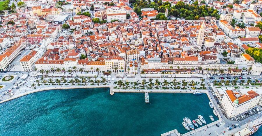 Discover The Old Town Split 1.5h walking Small group tour - Why this short Split tour works well