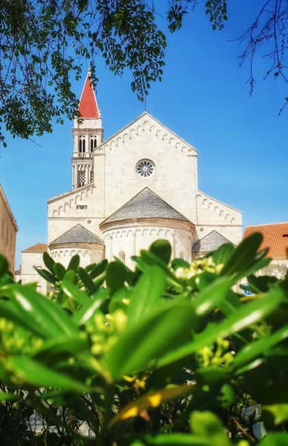 Discover Trogir: Guided Walking Tour of a Medieval Gem - Key points to know before booking