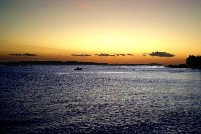 DOLPHIN WATCHING | Pula Boat - Sunset, fruit, and a drink on the water
