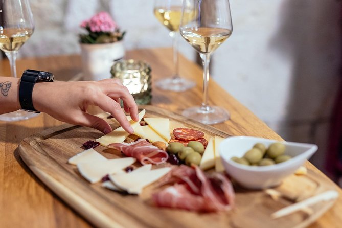 Drinks & Bites in Dubrovnik Private Tour - Key points to know before booking
