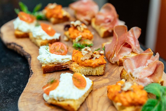 Drinks & Bites in Dubrovnik Private Tour - Starting on Brsalje Street and learning about ancient grapes