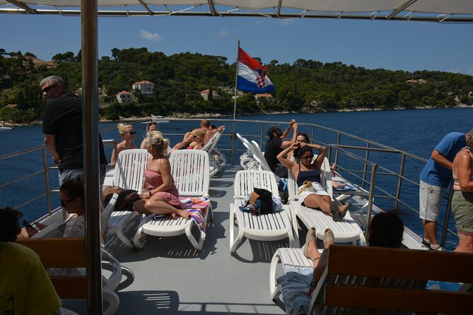 Dubrovnik: 3 Islands Boat Tour with Lunch & drinks(FR, ES, EN) - The panoramic ride past Dubrovnik