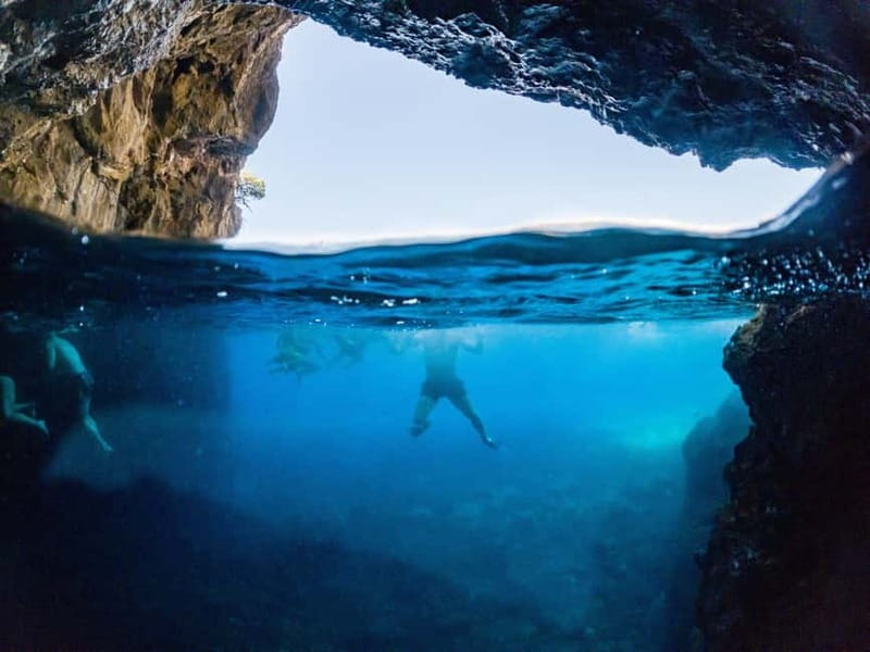 Dubrovnik: 6 hours Blue cave & Elaphiti with optional lunch - What this boat trip is really offering