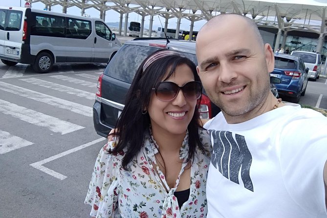 Dubrovnik Airport to Split Private transfer 1-8 pax (Door to Door any location) - What the vehicle and group size mean