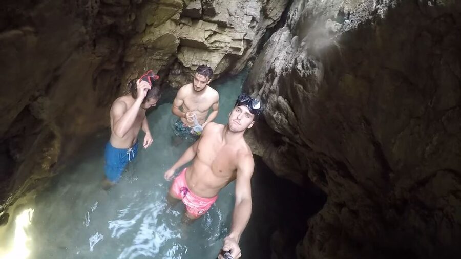 Dubrovnik: All-inclusive Islands and Caves Private Boat Tour - Lopud Village and the Option of Lunch