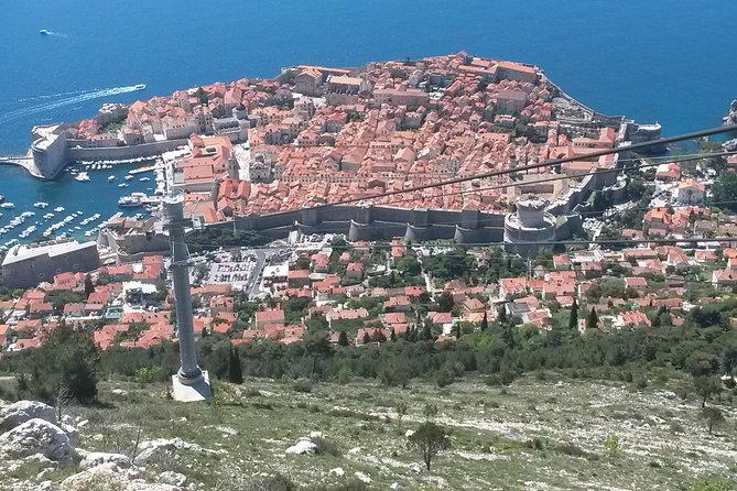 Dubrovnik: Best views Sightseeing Tour - The guides are the heart of the experience