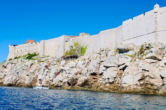 Dubrovnik Boat Tour: Lokrum Island, Betina Cave & St.Jacobs Beach - Who will enjoy this boat tour most?