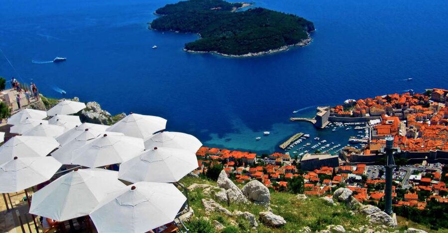 Dubrovnik: Cable Car, Walking Tour and City Walls Combo - Entering the Old Town through its stone lanes