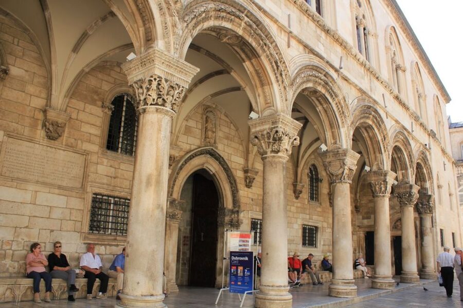Dubrovnik: Cable Car, Walking Tour and City Walls Combo - The City Walls: the best add-on, with an important catch