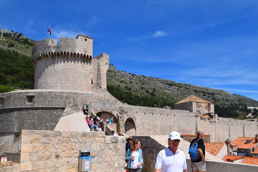 Dubrovnik: City Walls Early Morning or Sunset Walking Tour - Revelin Fortress and St. John Fort