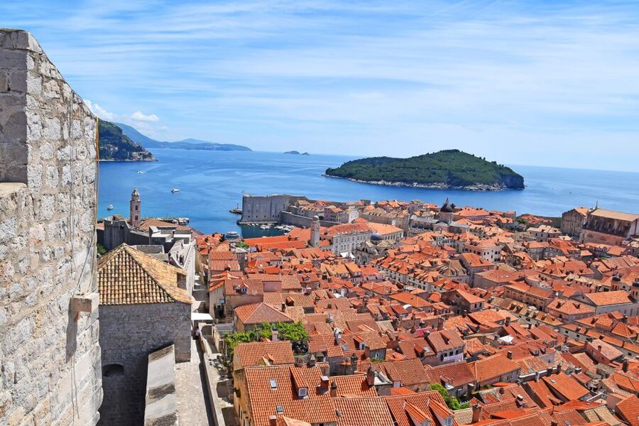 Dubrovnik: City Walls Early Morning or Sunset Walking Tour - Sunrise or sunset: which departure should you choose?