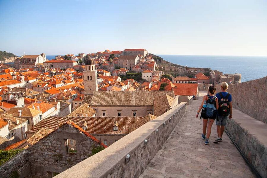Dubrovnik: City Walls, Old Town Walking Tour & Adriatic View - Timing, price, and practical value