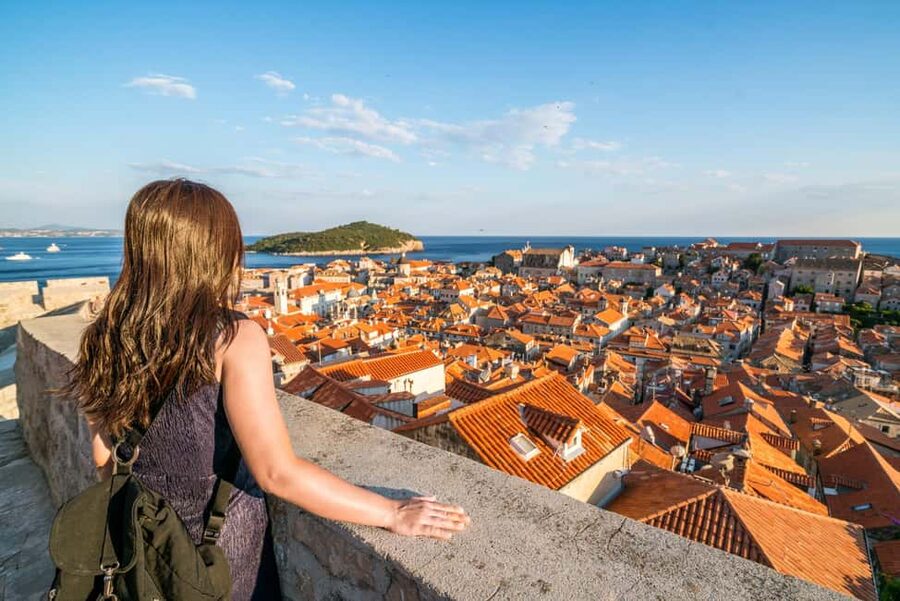 Dubrovnik: City Walls Tour for Early Birds & Sunset Chaser - Two Kilometers Along Dubrovnik’s Defensive Ring