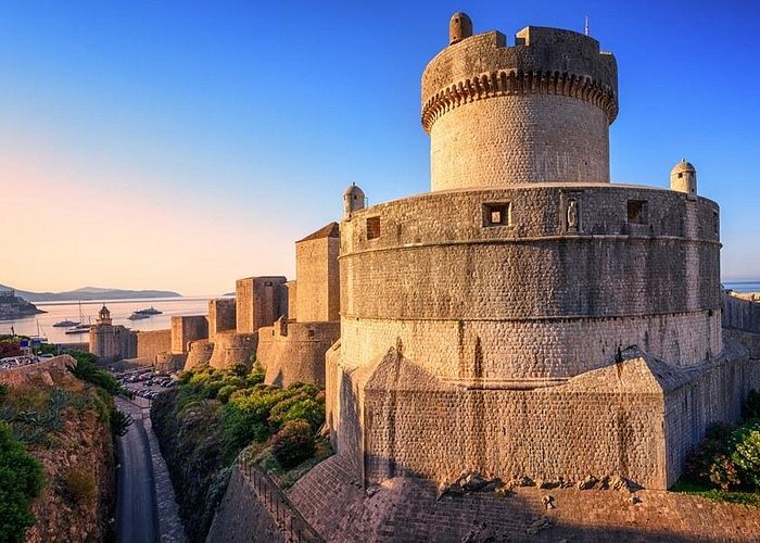 Dubrovnik City Walls Walking Tour (entrance ticket included) - Is $123.75 a fair price?