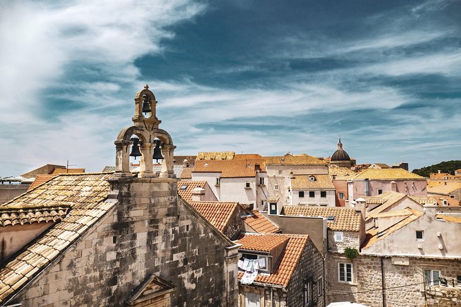 Dubrovnik Combo: Old Town & Ancient City Walls - The guides are the heart of the experience