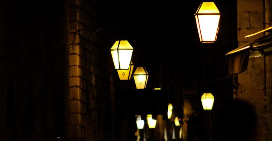 Dubrovnik: Dark tales of the Old Town - Starting beneath the lantern at Onofrio’s Fountain