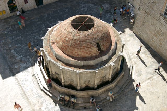 Dubrovnik Day Tour from Split or Trogir - Ston oysters on the return route