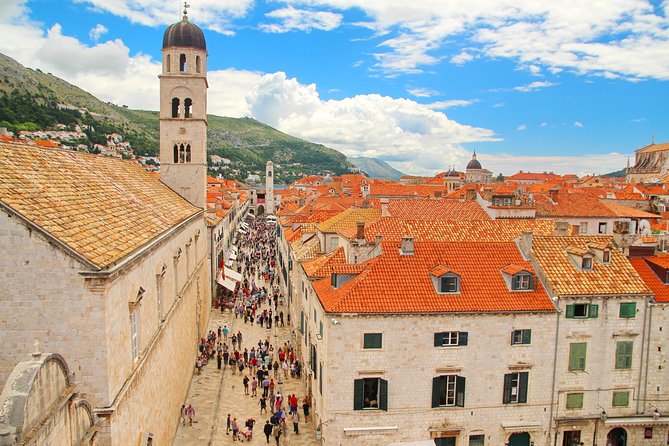 Dubrovnik Discovery Old Town Walking Tour - Why this short walk works so well in Dubrovnik