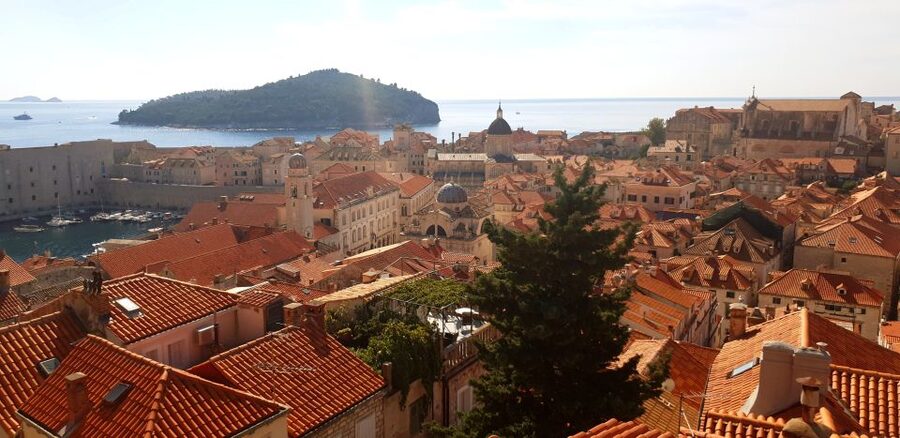 Dubrovnik: Early Bird Walking Tour - Pile Gate and Large Onofrio’s Fountain