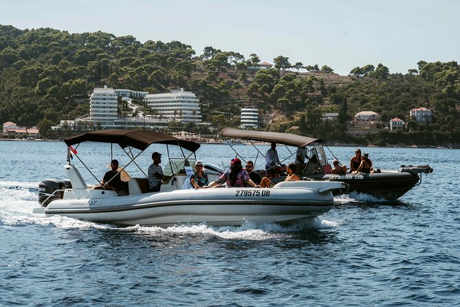Dubrovnik Elafiti Islands & Blue Cave Fullday Tour - How the private format changes the day