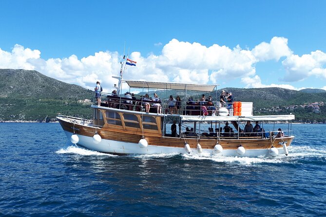 Dubrovnik Elafiti Islands Cruise with Lunch, Drinks and Pickup - Koločep: a gentle first taste of island life