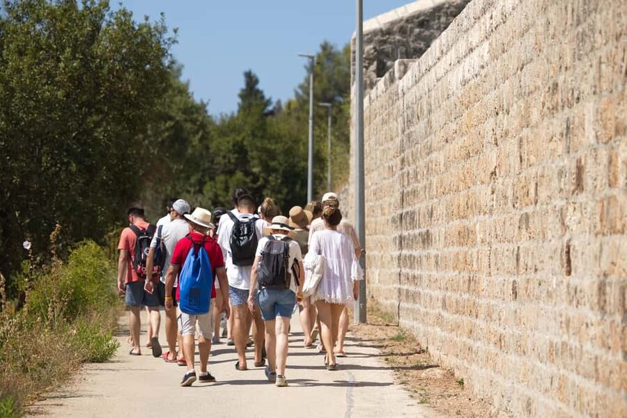 Dubrovnik: Elaphite Island Hopping Cruise on Karaka Ship - Lopud: three hours for beach, lunch, and a short hike