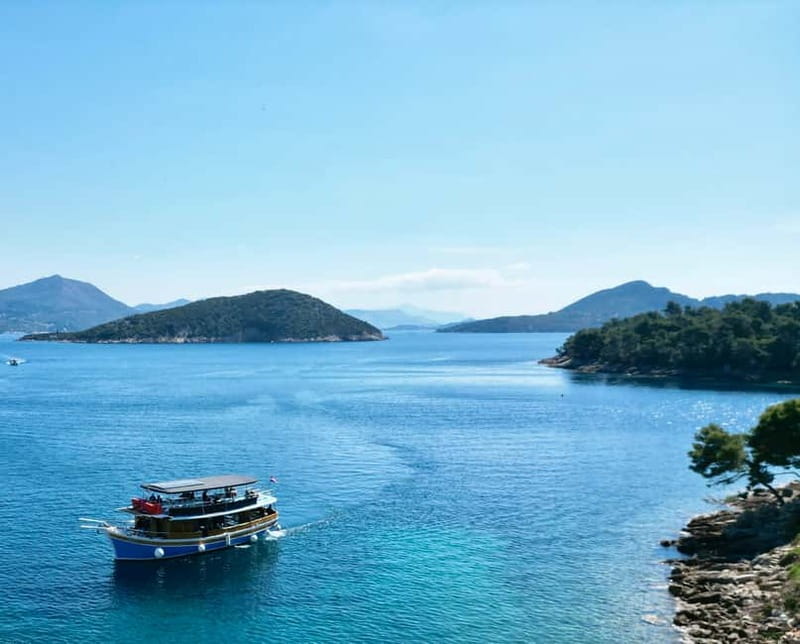 Dubrovnik: Elaphite Islands Cruise with Lunch and Drinks - Lunch, open-bar service, and the long Lopud visit