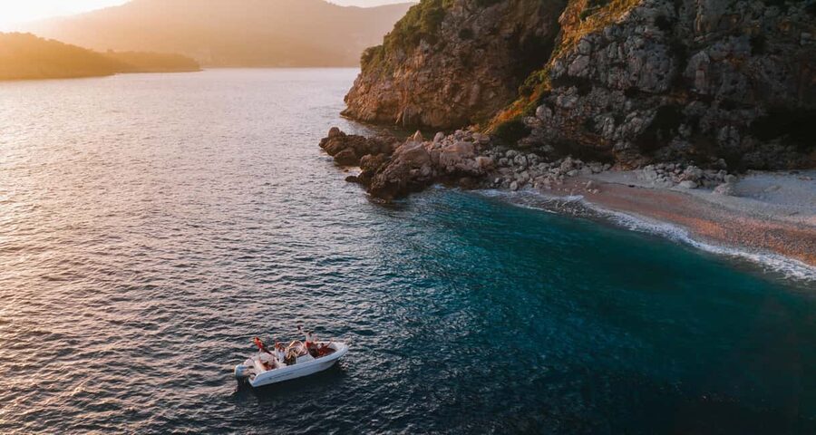 Dubrovnik:Elaphiti Islands and caves Private Speedboat Tour - Sunj Beach, the sandy centerpiece
