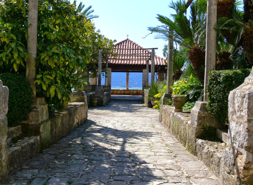 Dubrovnik: Game of Thrones Locations Driving Tour - Who should book, and who should skip it?