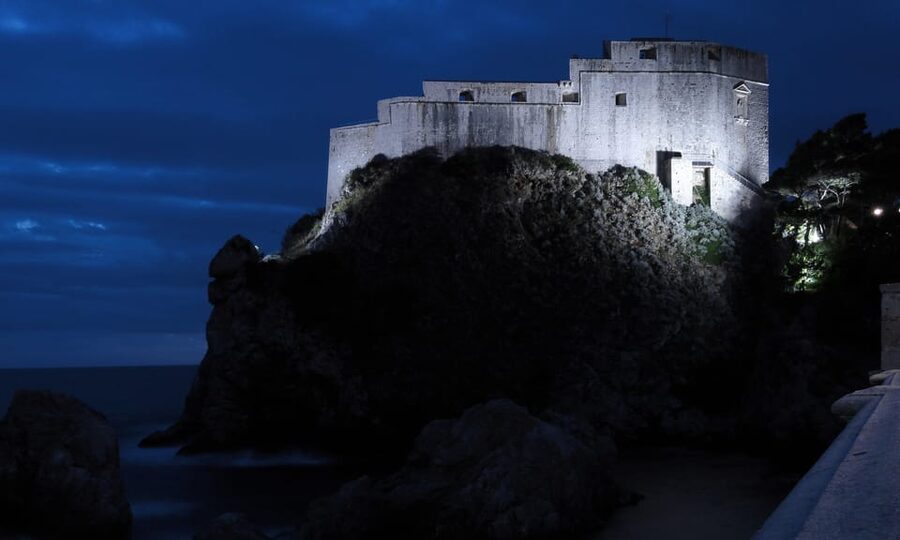 Dubrovnik: Ghosts and Mysteries Walking Tour - Practical tips for a smoother evening