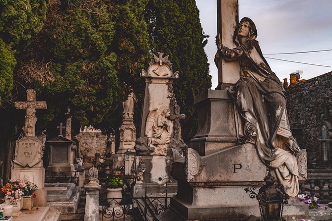 Dubrovnik Ghosts and Mystery Walking Tour - Gradac Park and Dubrovnik’s Grim Past