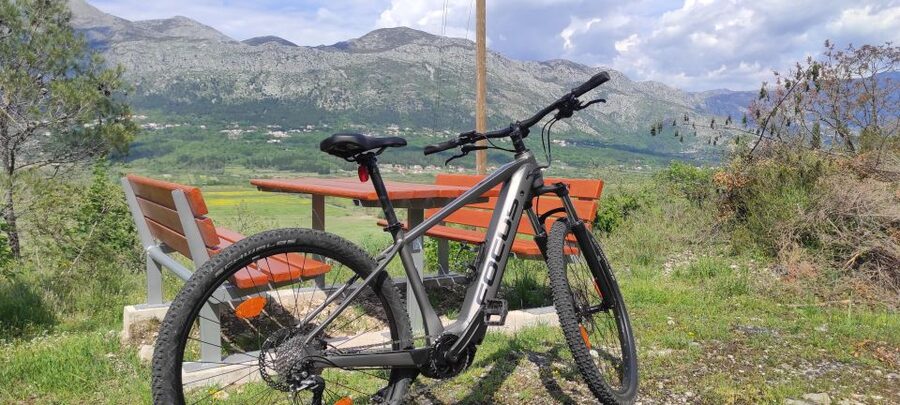Dubrovnik Guided Private E-bike Tour - Copacabana Beach and the coastal pause