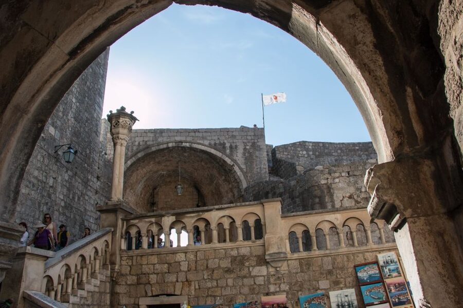 Dubrovnik Highlights & Game of Thrones Locations Tour - The Walk of Shame and riot locations
