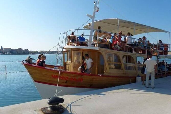 Dubrovnik Islands Boat Tour with Lunch and Unlimited Drinks - Morning departure from Dubrovnik’s Gruž area