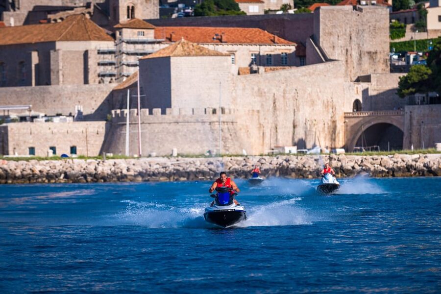 Dubrovnik: Jet Ski Tour - Seeing Banje Beach from the Adriatic