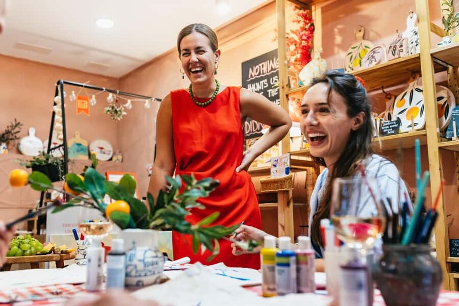 Dubrovnik: Local Wine, Dine and Design Workshop - Music, conversation, and the local welcome
