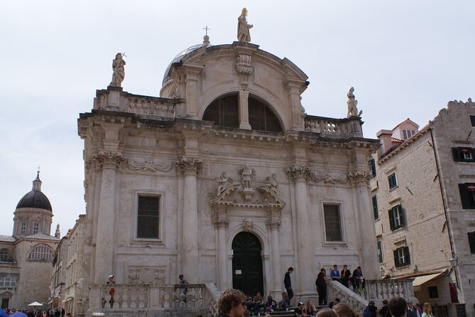 Dubrovnik Old City Private Tour - Stradun, Onofrio’s Fountain, and the city’s main stage