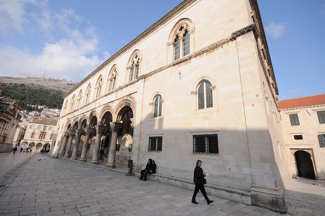 Dubrovnik: Old Town History Walking Tour - Dubrovnik Cathedral and the city’s spiritual life