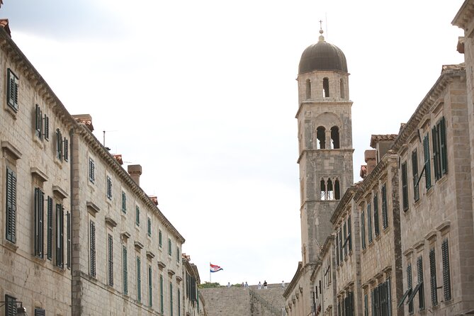 Dubrovnik Old Town Walking Tour and Cruise with Karaka - Guide quality makes the difference