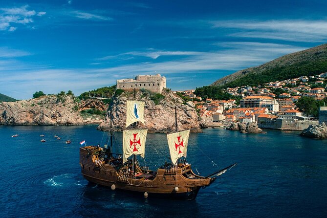 Dubrovnik Panoramic Cruise on a Wooden Galleon with a Live Show - Key things to know before boarding