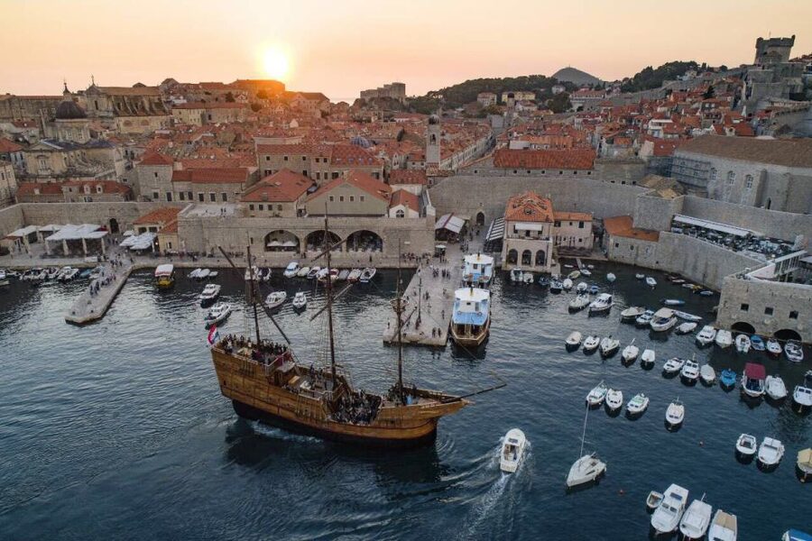Dubrovnik: Panoramic Sunset Cruise on Karaka Ship - FAQ