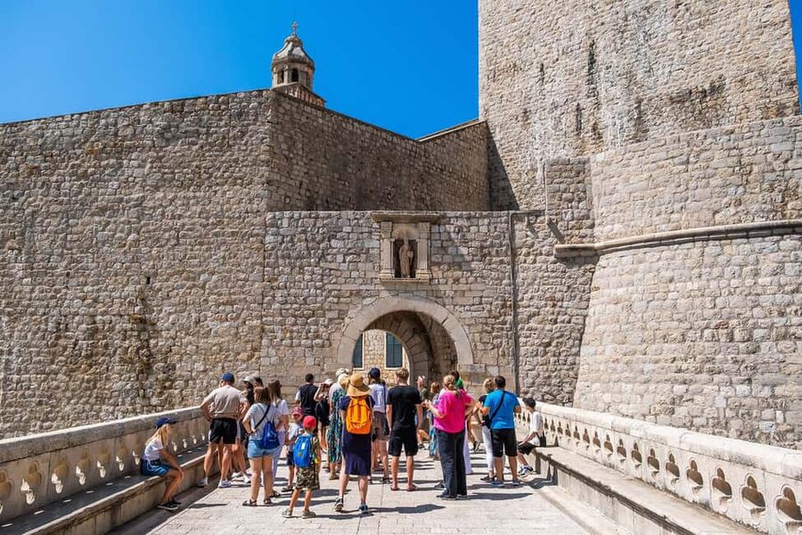 Dubrovnik: Pile Gate & Old Town with Spices and Hidden Gems - The essential details at a glance
