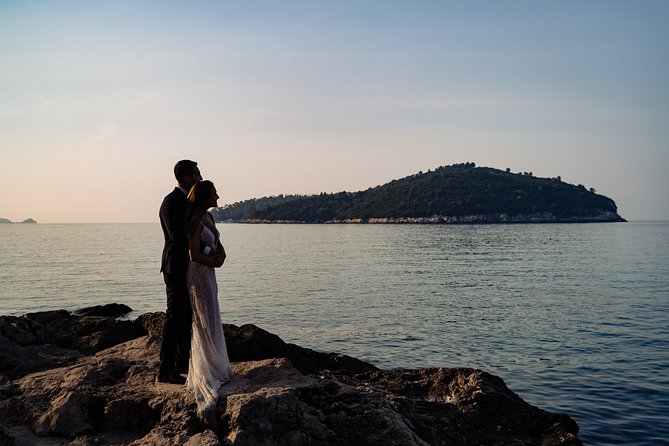 Dubrovnik Private Photoshoot with Local Professional Photographer - Nino’s approach: natural rather than heavily posed