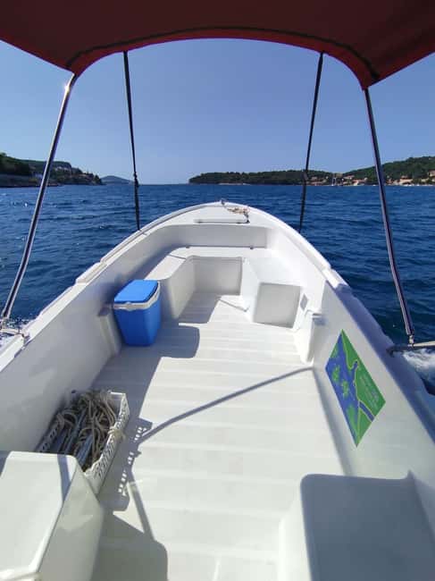 Dubrovnik: Rent a fun and easy to use boat without license - Swimming at the blue and green caves
