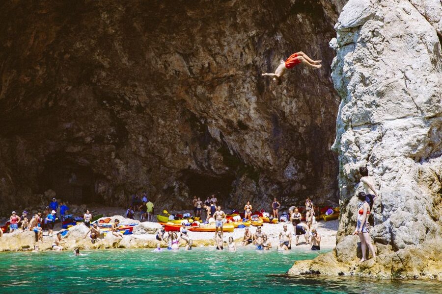 Dubrovnik: Sea Kayaking Half-Day Tour - Who should book this Dubrovnik kayak trip?