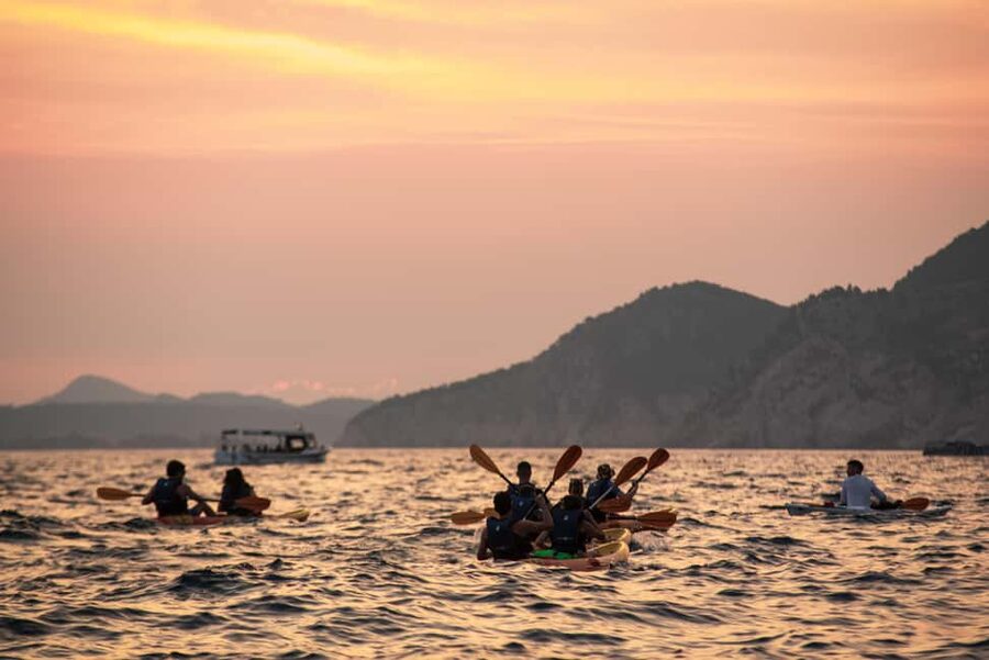Dubrovnik: Sunset Kayaking and Snorkeling Tour - Starting Near Pile, Where the Old Town Meets the Sea