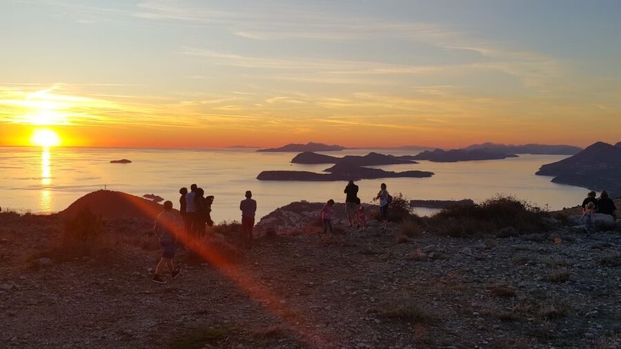 Dubrovnik: Sunset Panorama Tour with Glass of Wine - Who should book, and who should skip it?